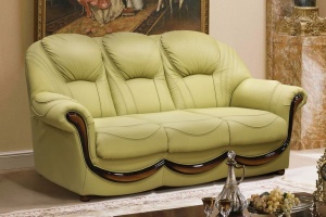Трехместный кожаный диван-кровать Дельта